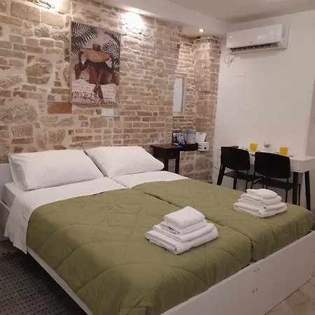 Apartment Ana *